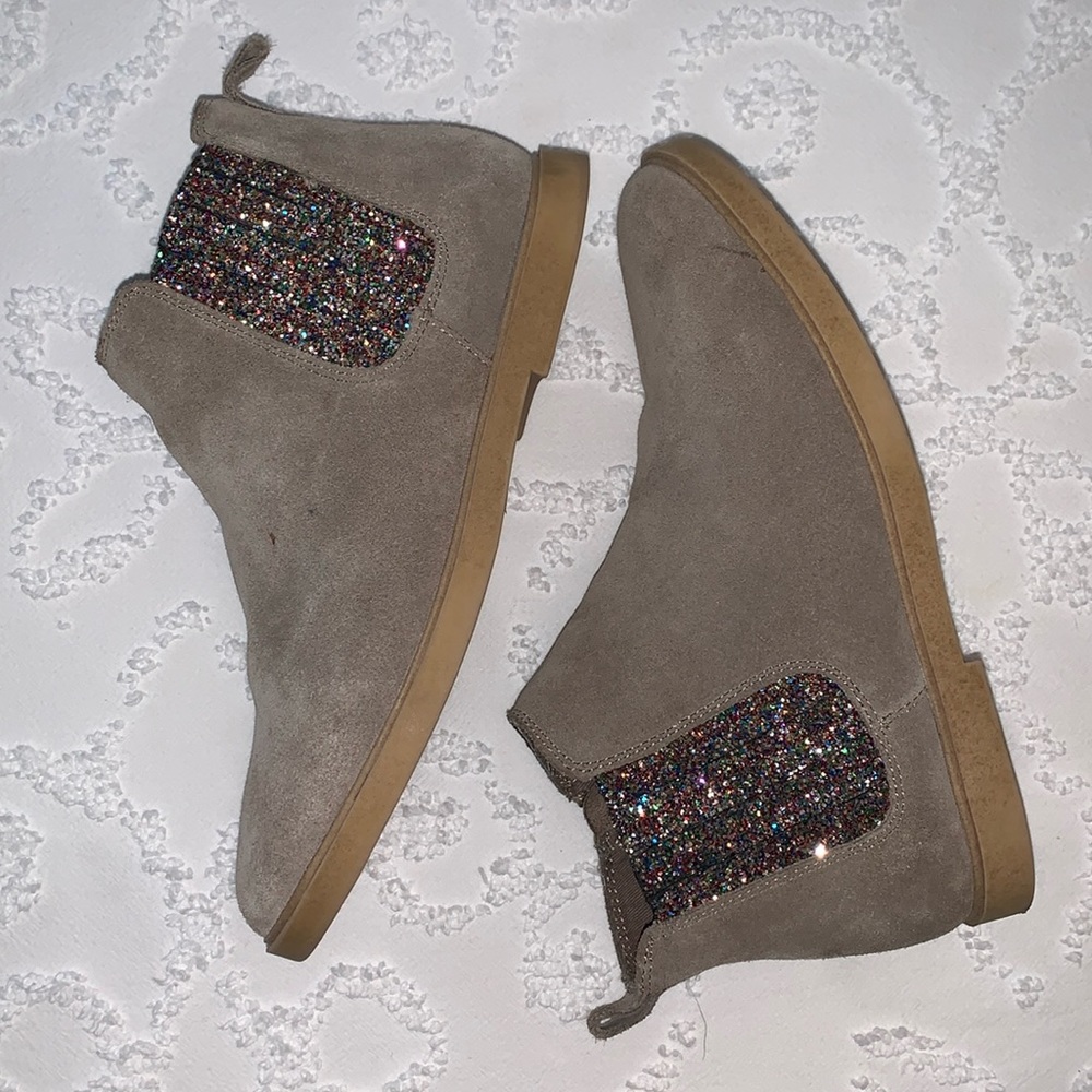 TUCKER + KATE TAN GENUINE SUEDE BOOTIES WITH GLITTER ACCENTS
